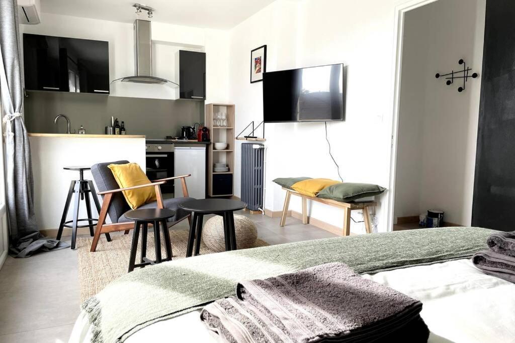 Mon Appart'Hotel - Climatisation Avec Parking Gratuit Brive-la-Gaillarde Dış mekan fotoğraf