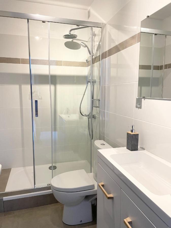 Mon Appart'Hotel - Climatisation Avec Parking Gratuit Brive-la-Gaillarde Dış mekan fotoğraf